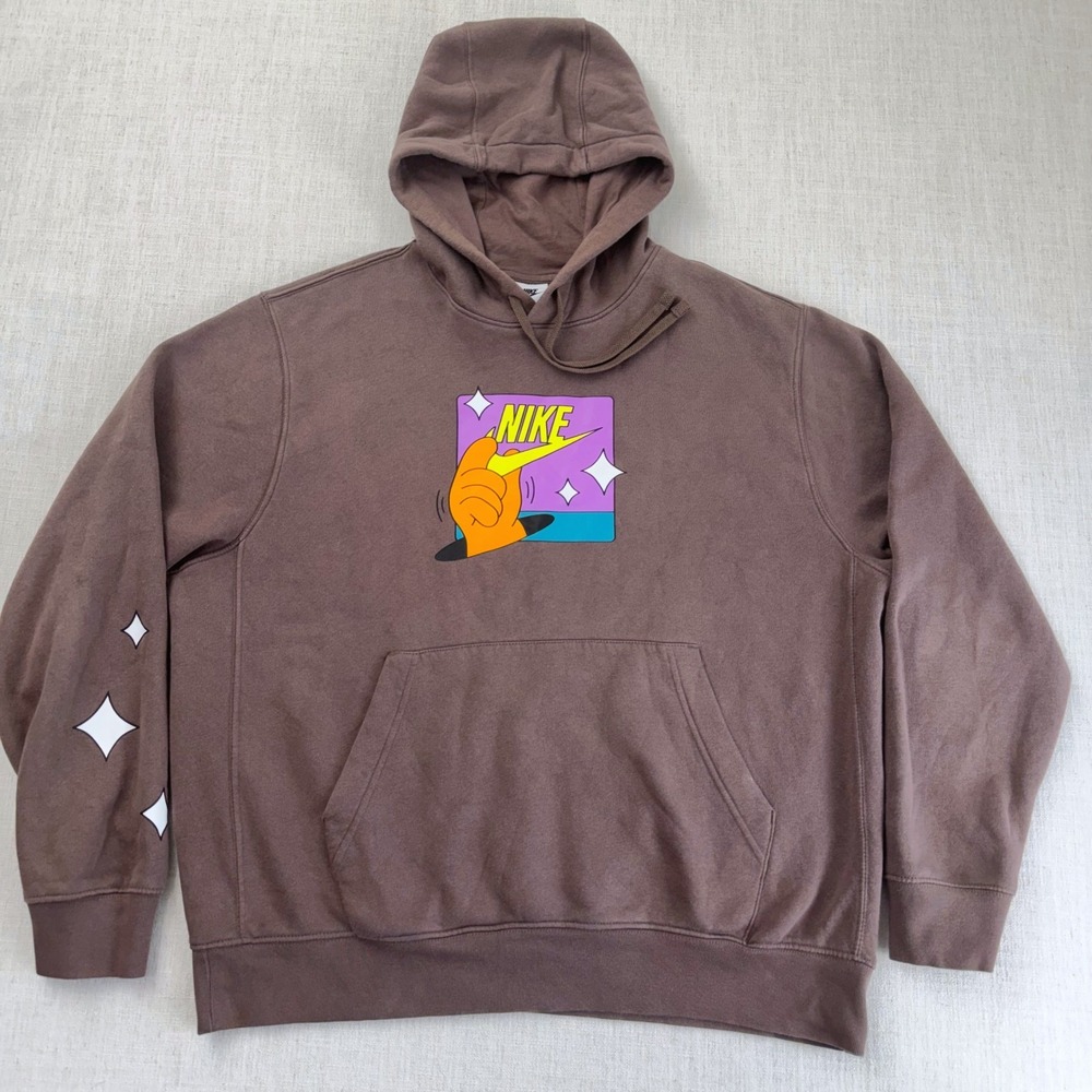 Nike Mens Cartoon Graphic Shoebox Hoodie Brown FQ7716-291 Large‎